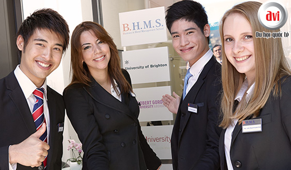 5 lý do mà bạn nên chọn du học trường BHMS Thụy Sĩ