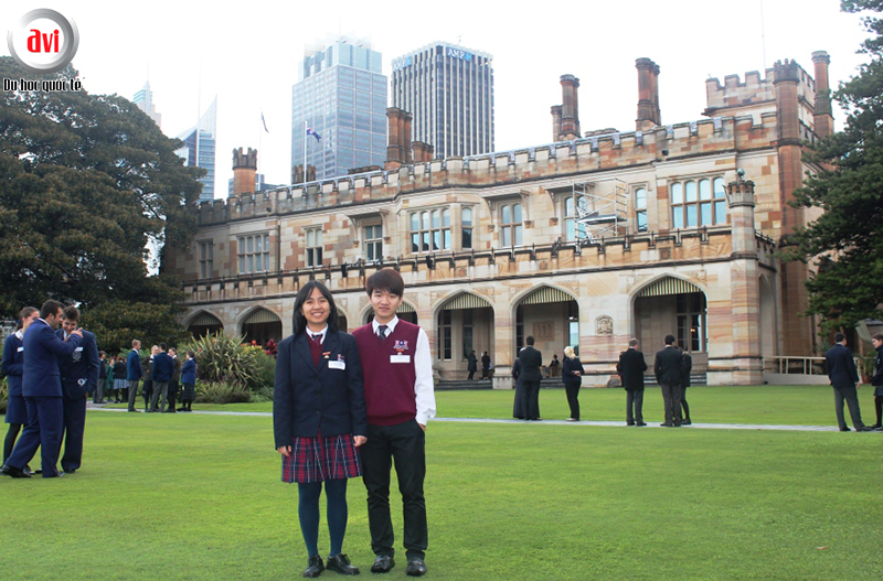 Chương trình phổ thông Úc, Trường Macquarie Grammar school