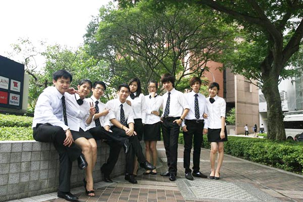 du học sinh tại học viện quản lý Nanyang (NIM)