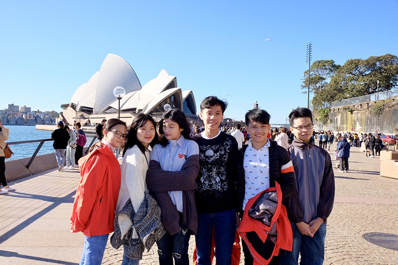 du học sinh trại hè Úc 2018 cùng Nhật Anh - AVI