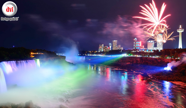 Tháp Niagara là một trong 7 kỳ quan thiên nhiên thế giới