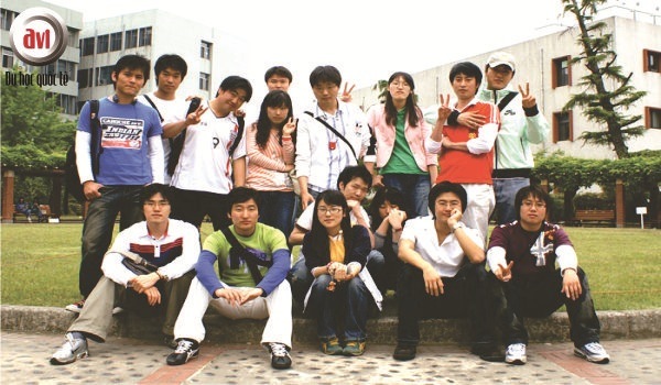 Sinh viên trường đại học Pusan
