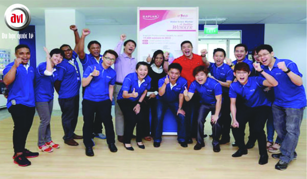 sinh viên học viện kaplan