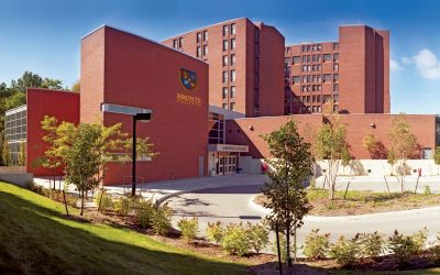 Tham quan trường tư thục nội trú chất lượng Bronte College, Canada